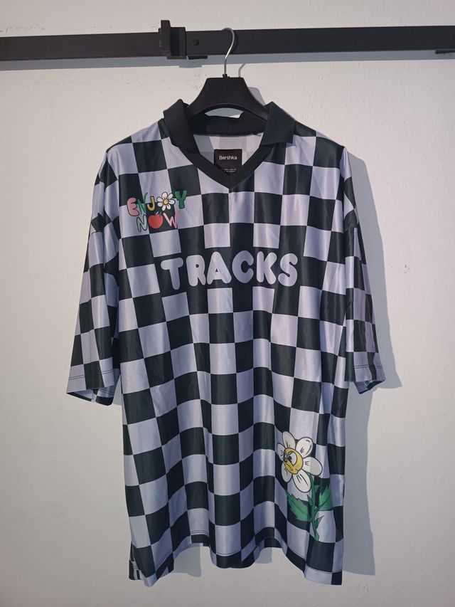 Polo vintage llamativo NEGOCIABLE.