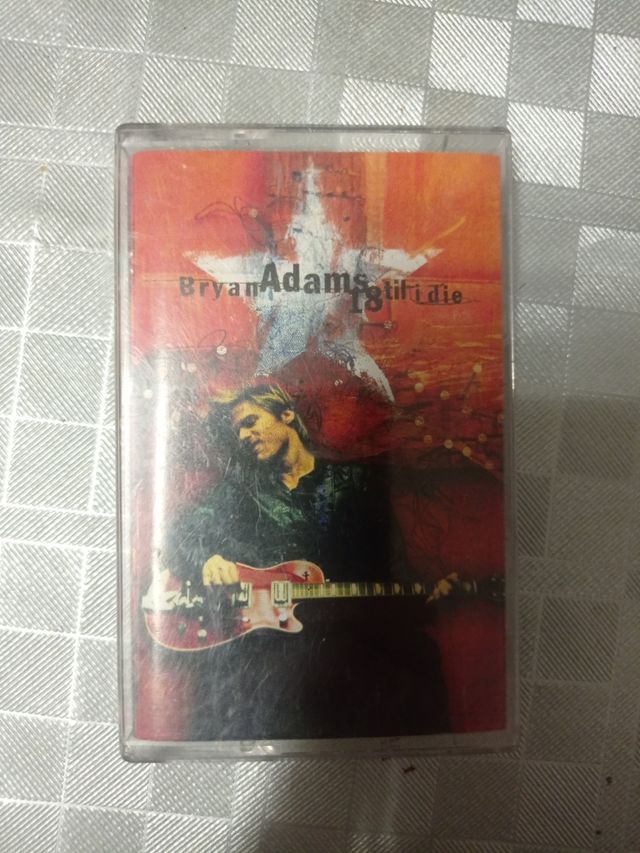 Cinta radio cassette Bryan Adams