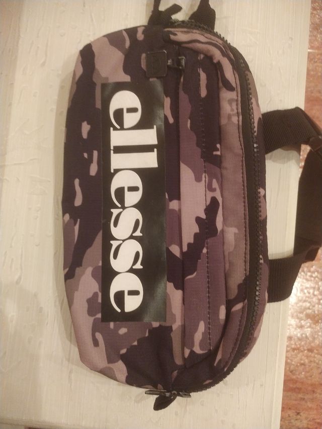 Riñonera niño ellesse