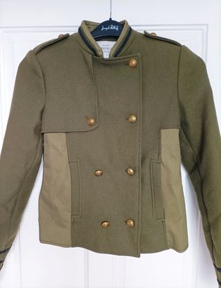 Cazadora militar de Zara 