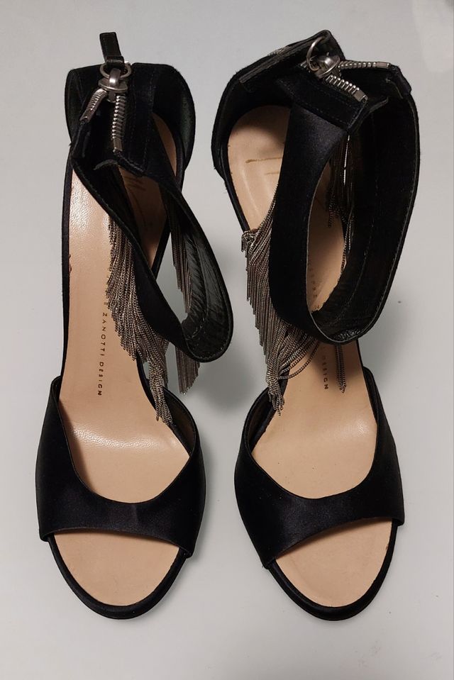 Sandali alla schiava