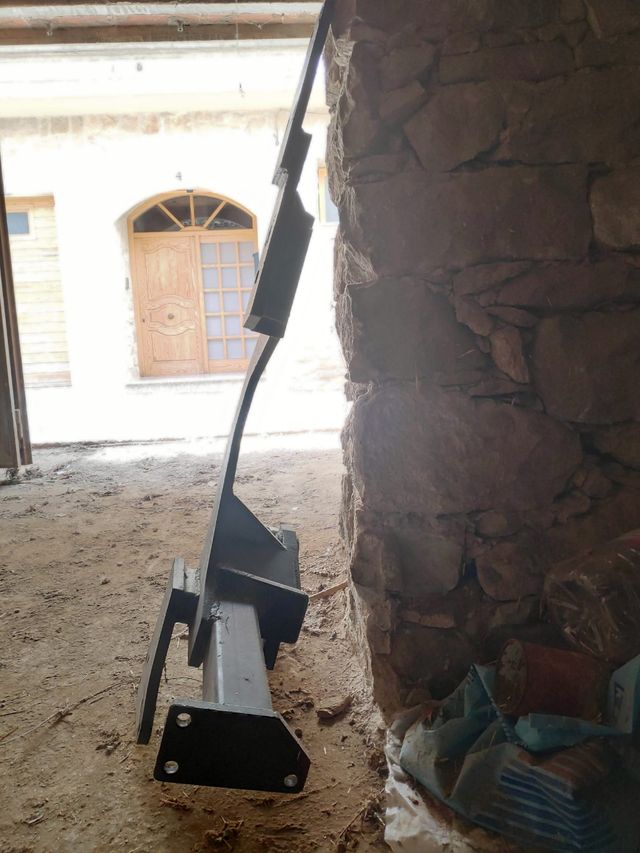 Amarres tractor pala Leon