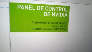 Portátil Lenovo 700-15isk i5