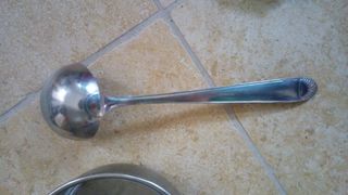 tegame, padellino e mestolo