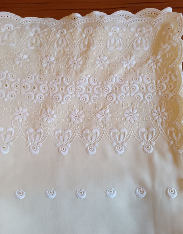 Juego de Sabanas Amarillo clarito. Nº20