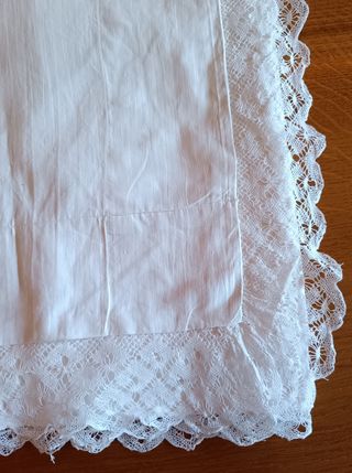Juego de sabanas antiguas de Hilo fino y puntilla