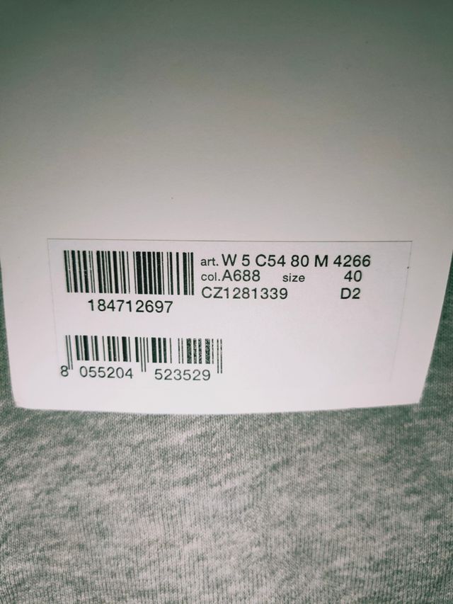 Antes 245€❌ Vestido LOVE MOSCHINO