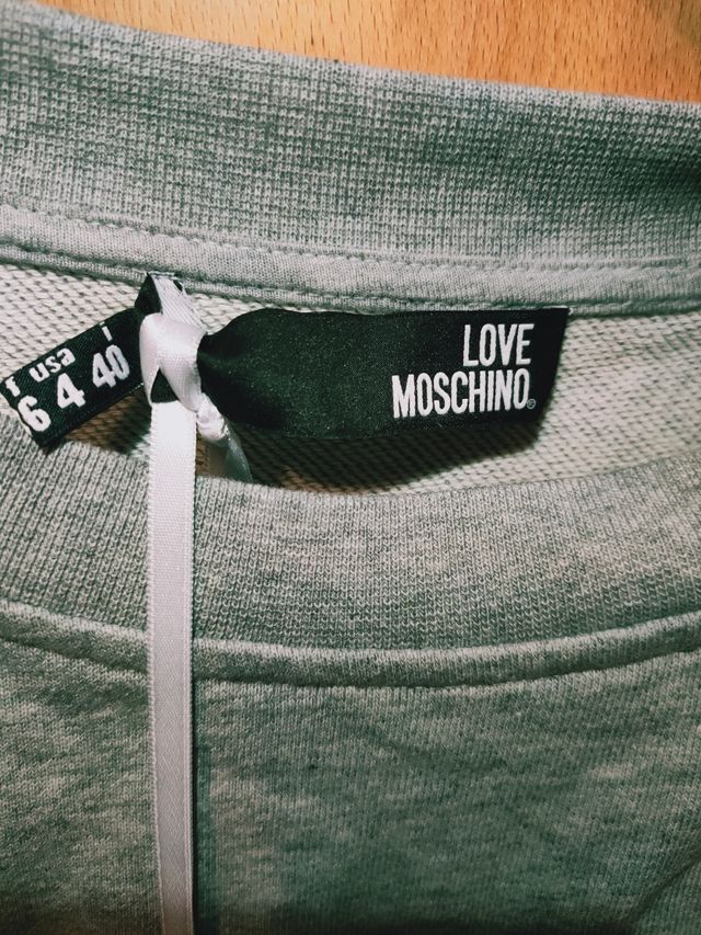 Antes 245€❌ Vestido LOVE MOSCHINO