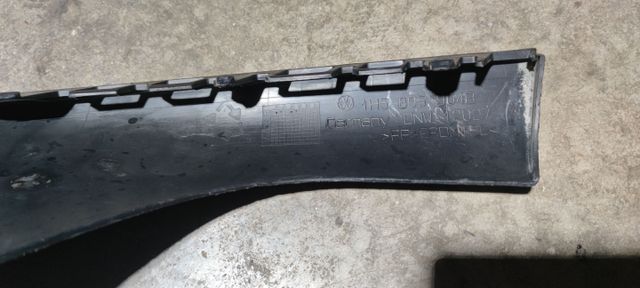 Spoiler paragolpes delantero Volkswagen Vento(1H2)