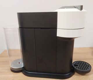 Cafetera cápsulas Nespresso De'Longhi