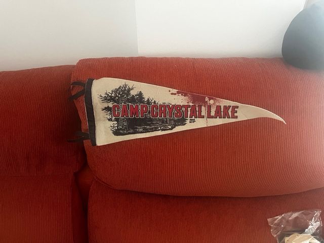 Banderin Crystal Lake matanza de Texas