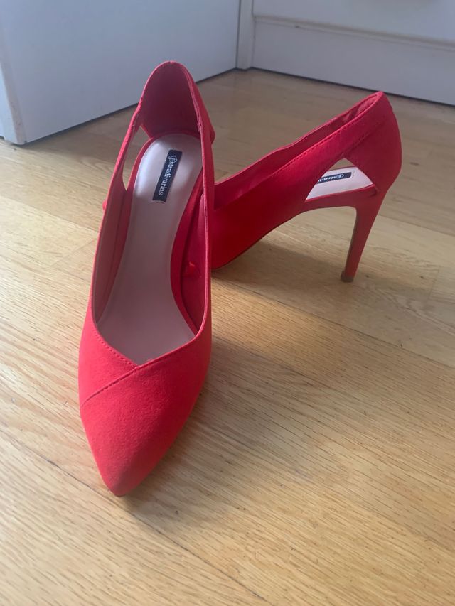 Zapatos salon stradivarius. N-38. nuevos