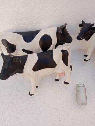  figura Fontanini 12 cms 4 vacas 3 leche