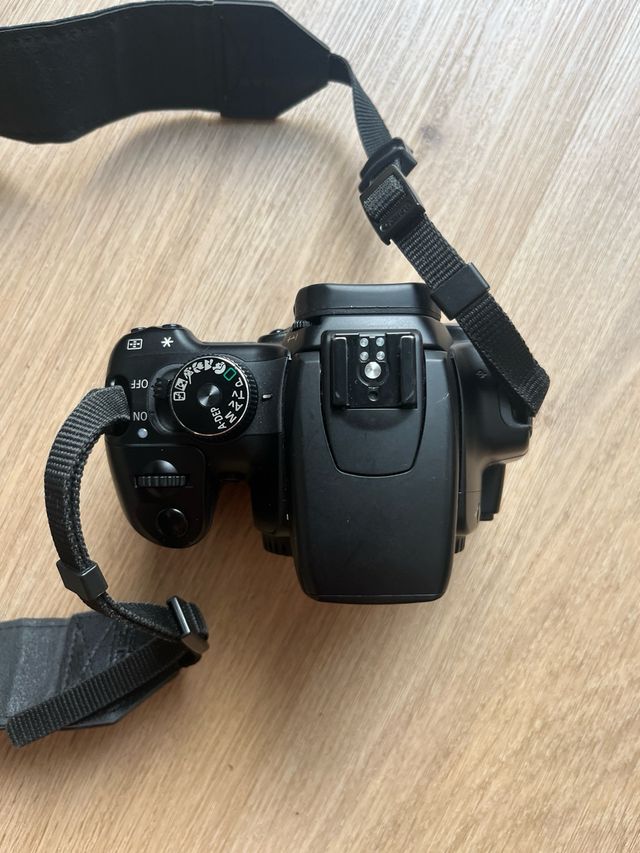 Camara Canon EOS400d