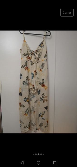 Mono pantalón corto con cola 