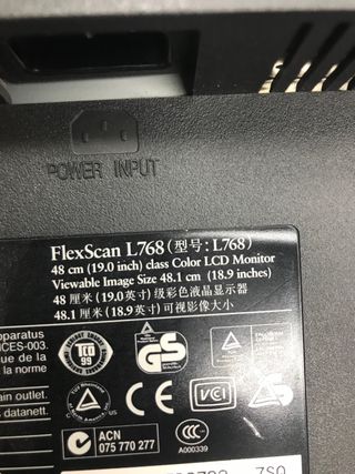 Monitores varios 19”