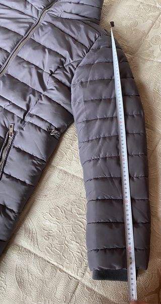 Abrigo de plumas gris mujer chica sin estrenar