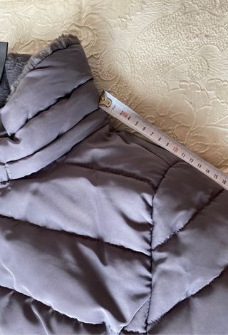 Abrigo de plumas gris mujer chica sin estrenar