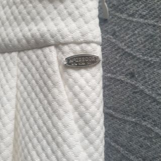 Falda blanca Mcgregor