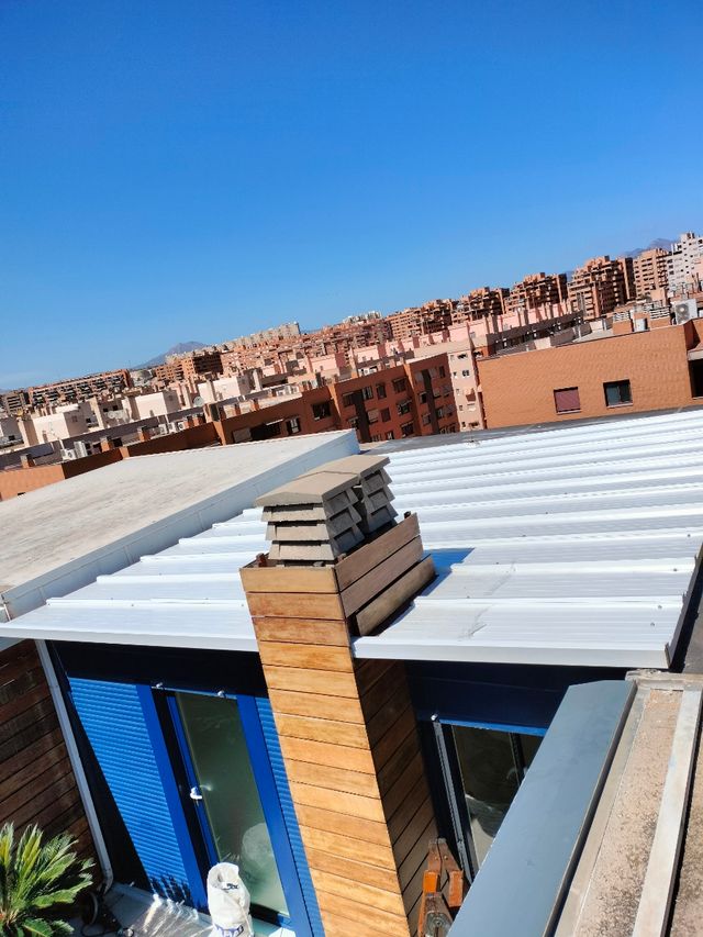 Reparación tejados goteras.