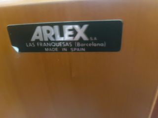 aparador, mueble de pura madera, súper bien cuidad