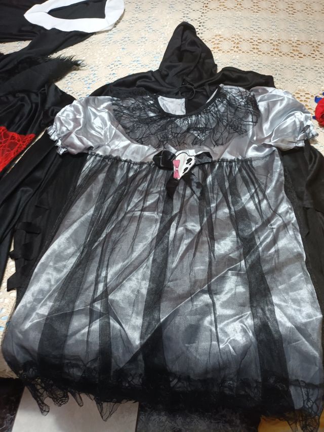 Disfraces adulto a 10 euros cada uno