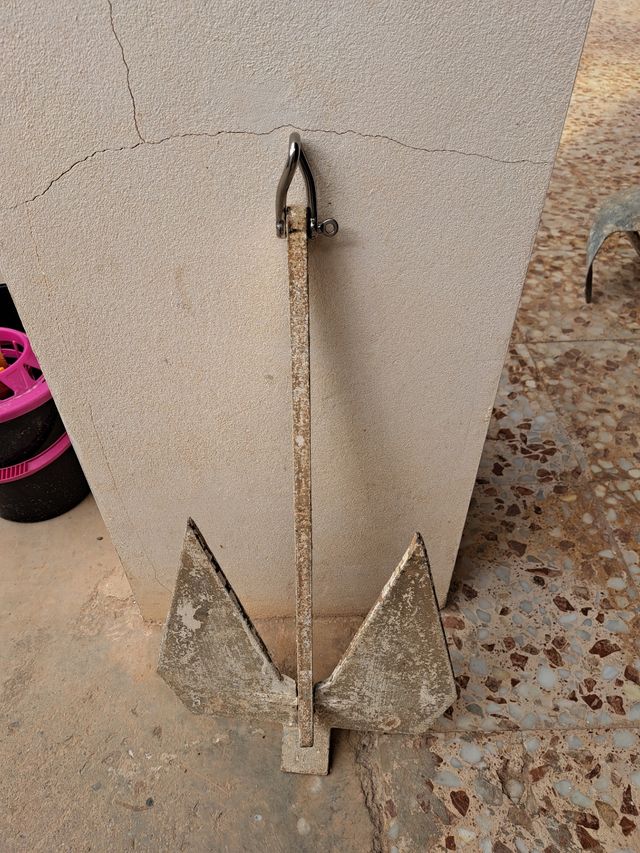 Ancla barco, fondeo, lancha, velero