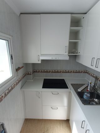 Carpintero montador instalador