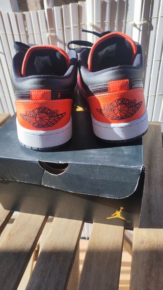 Zapatillas Nike AIR JORDAN 1 LOW SE 43