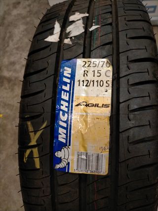 Neumáticos Michelin 225/70/15 AGILIS 