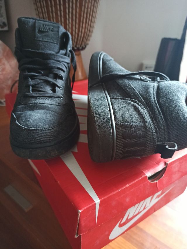 Nike Court Borough Mid Premium 