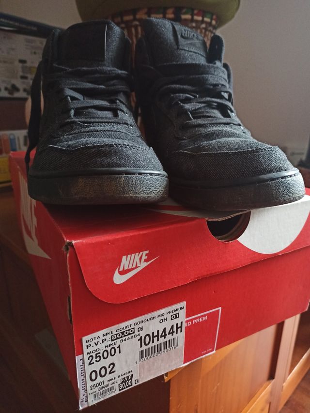 Nike Court Borough Mid Premium 