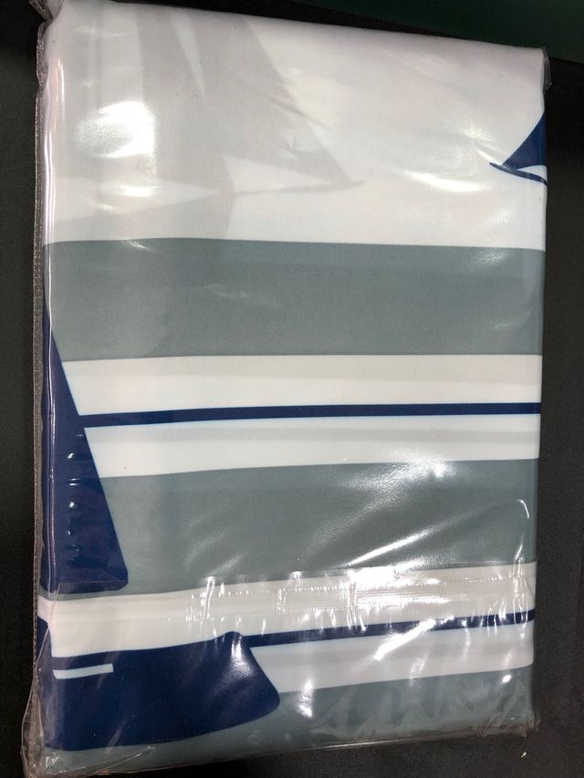 cortina de ducha nueva