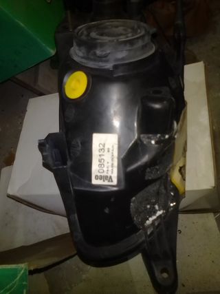 Rebajado faro opel CORSA 93:20€, retrovisor 15€