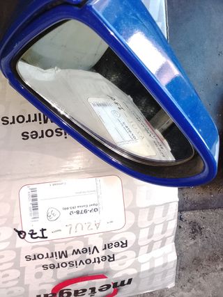 Rebajado faro opel CORSA 93:20€, retrovisor 15€