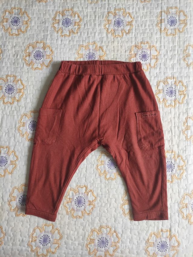 Pantalón bebé 12-18 meses de Zara. Sueltos o lote