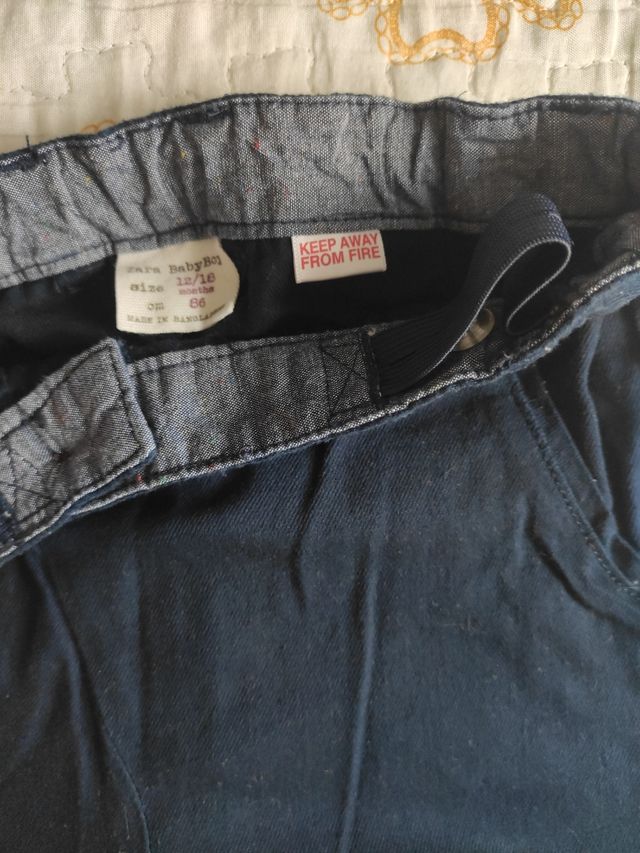 Pantalón bebé 12-18 meses de Zara. Sueltos o lote