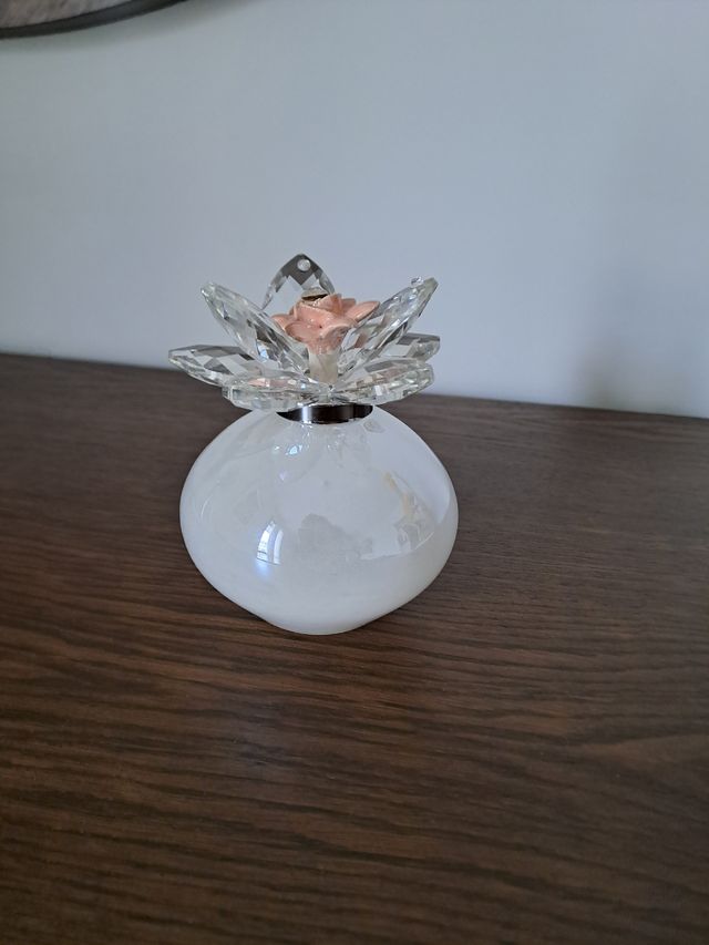 Profumatore in vetro e cristalli