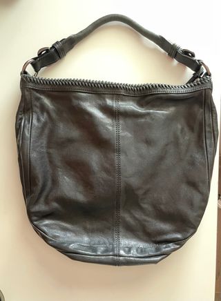 Bolso negro piel