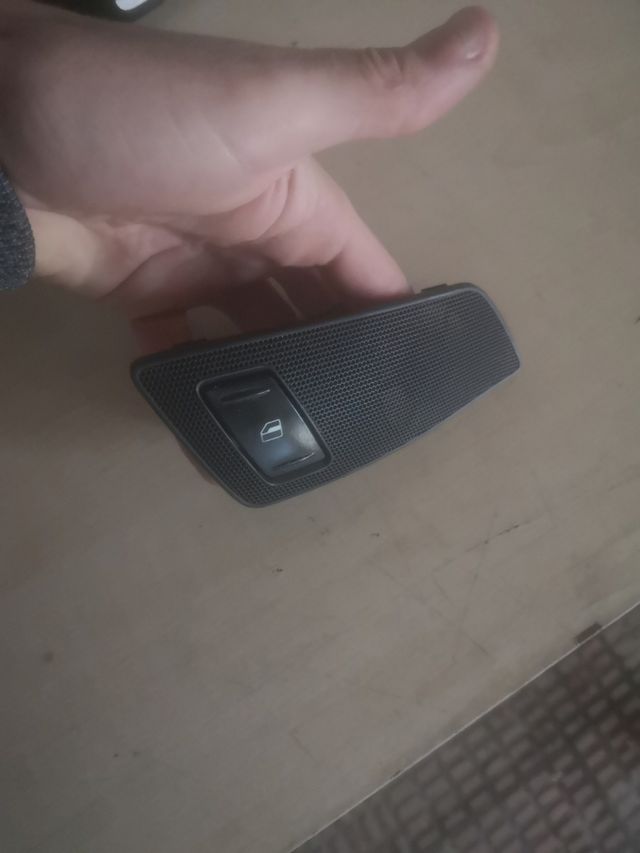 Botón elevalunas octavia copiloto