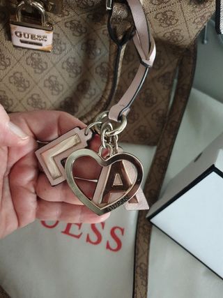 BOLSO Y CARTERA GUESS ORIGINAL