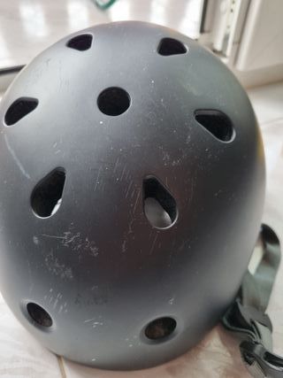 Casco Oxelo  negro niño Patinete, Patines, Skate 