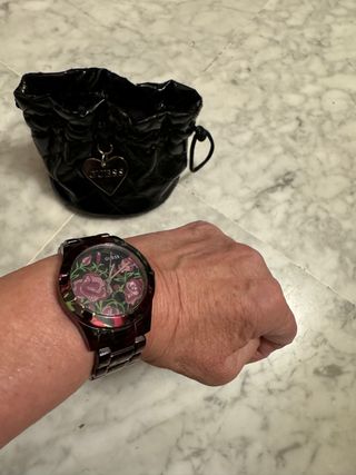 RELOJ SEÑORA GUESS, EDICION ESPECIAL
