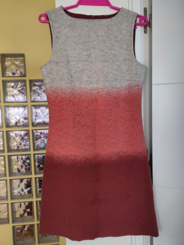 Vestido de "Hoss Intropia"