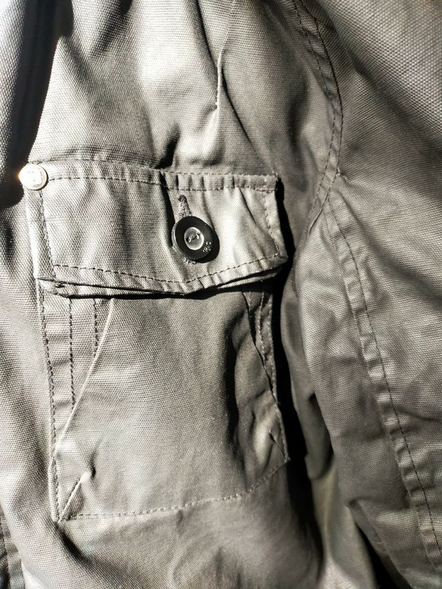 Chaquetón estilo Barbour negro de hombre