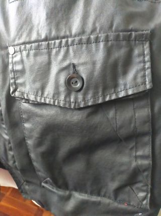 Chaquetón estilo Barbour negro de hombre