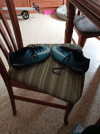Botas de fútbol Nike 