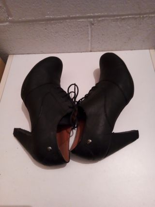 Botines t.40