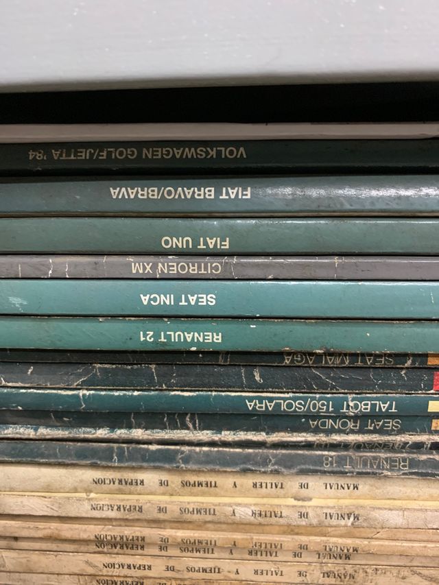 Manuales de taller coches clasicos. 