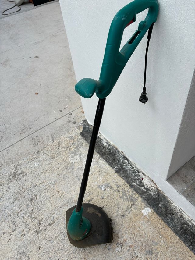 Desbrozadora Bosh Art 26 SL